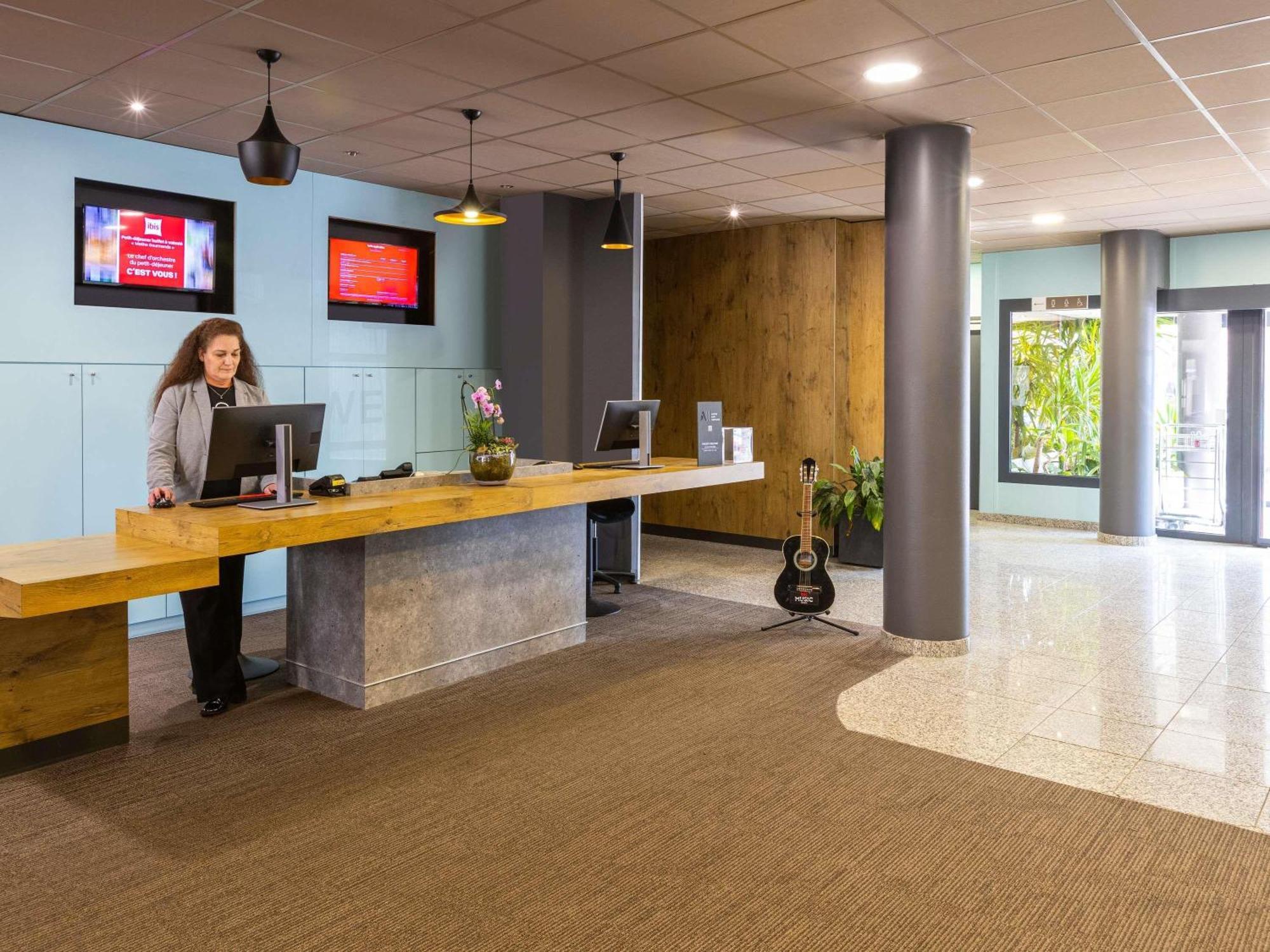 Ibis Epinal Centre Hotel Ngoại thất bức ảnh